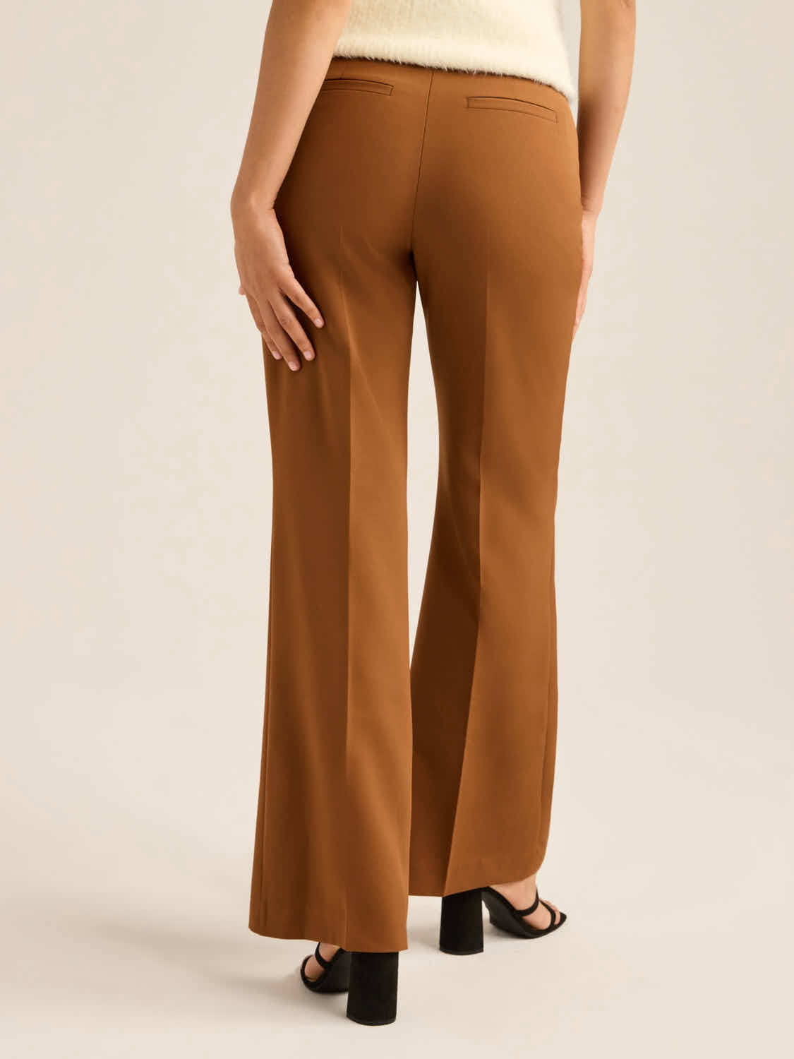 Scoop Women's and Women’s Plus Crepe High Rise Bootcut Suit Pants, Sizes 0-28