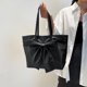 thumbnail image 5 of Bolso de mano con lazo grande para mujer, bolso de hombro de gran capacidad, bolso de mano con textura avanzada, que combina practicidad y moda, bolso de mano de PU para mujer., 5 of 7