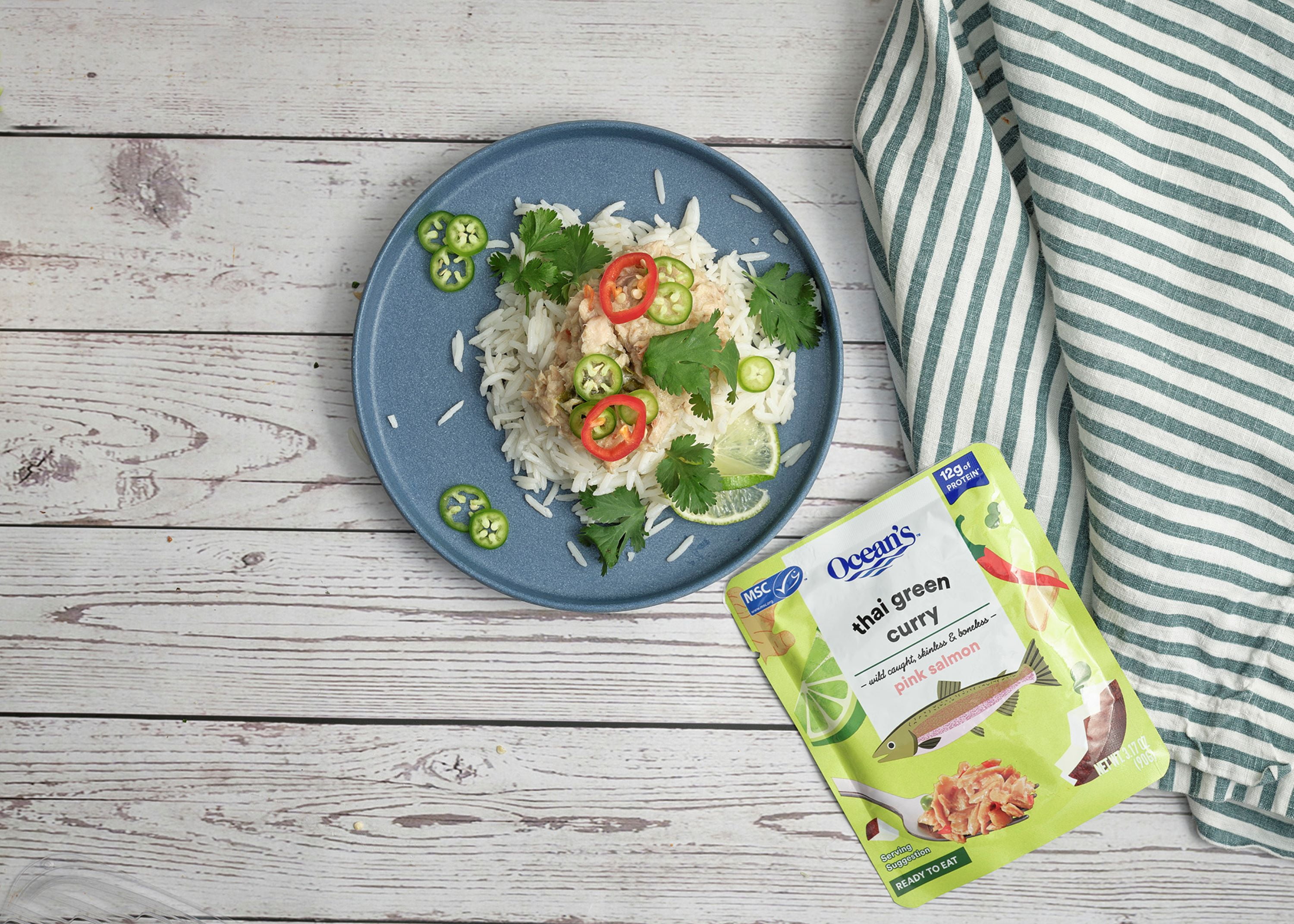 (3 pack) Ocean's Wild Alaskan Pink Salmon, Thai Green Curry, 12g Protein, Shelf-Stable, 3.17 oz Pouch