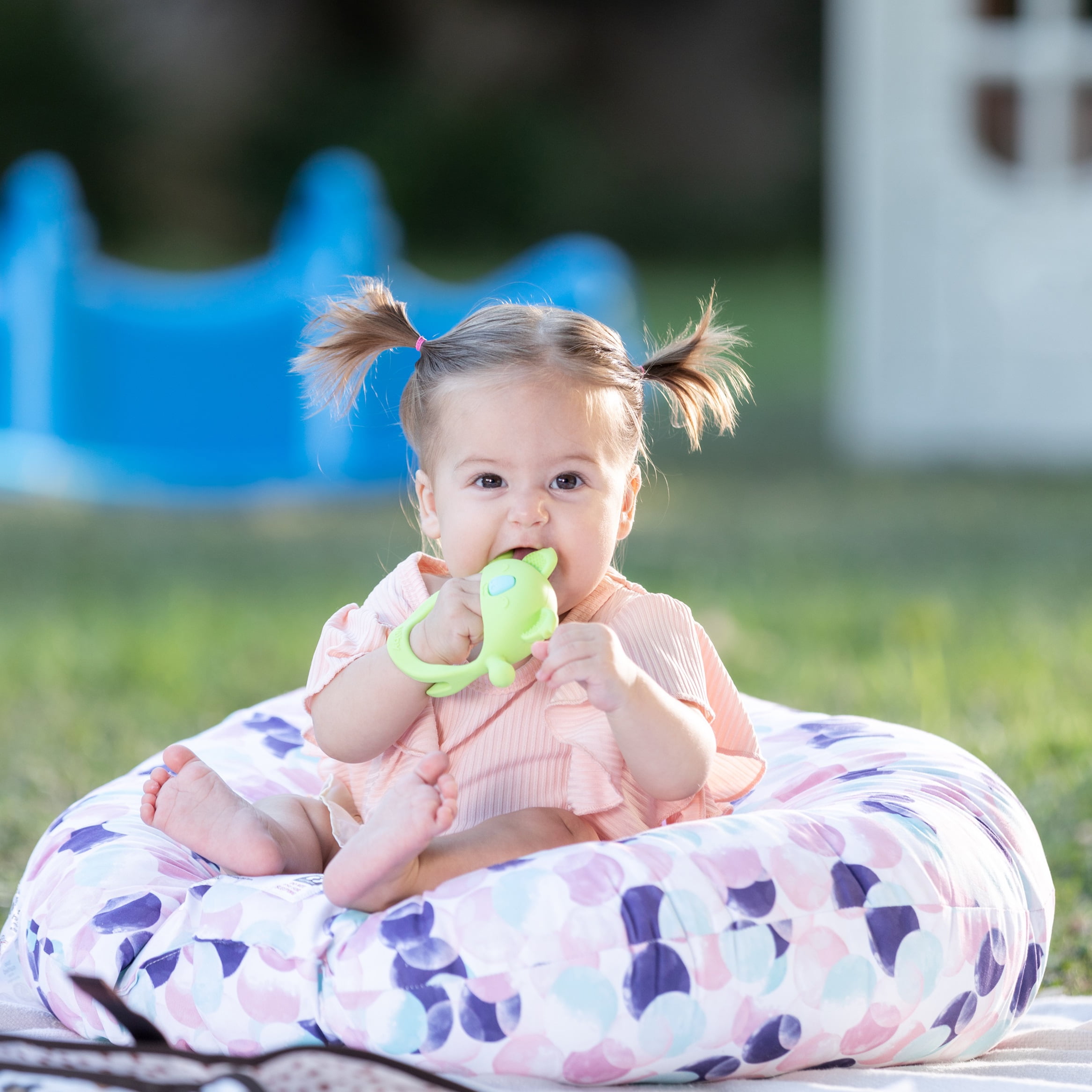 Nuby Mini Wrist Grip Silicone Teething Mitten for Babies, Koala