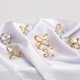 thumbnail image 4 of Hebilla de bufanda de seda tridimensional simple, joyería, hebilla de bufanda de perla multifuncional con diamantes de estilo coreano, hebilla de chal de tres anillos, accesorios de ropa, 4 of 6