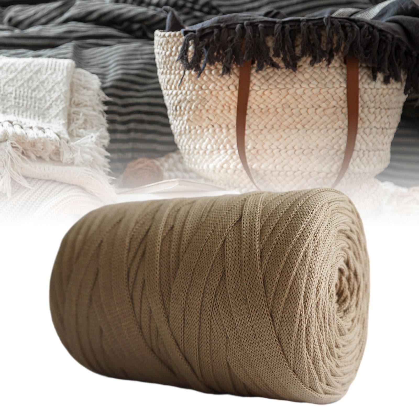 Knitting Yarn Spaghetti Yarn Blanket Cushion, Crocheting Chunky Yarn, Fabric Cloth Yarn for Rugs Bags, Cushion Throw Blanket Brown