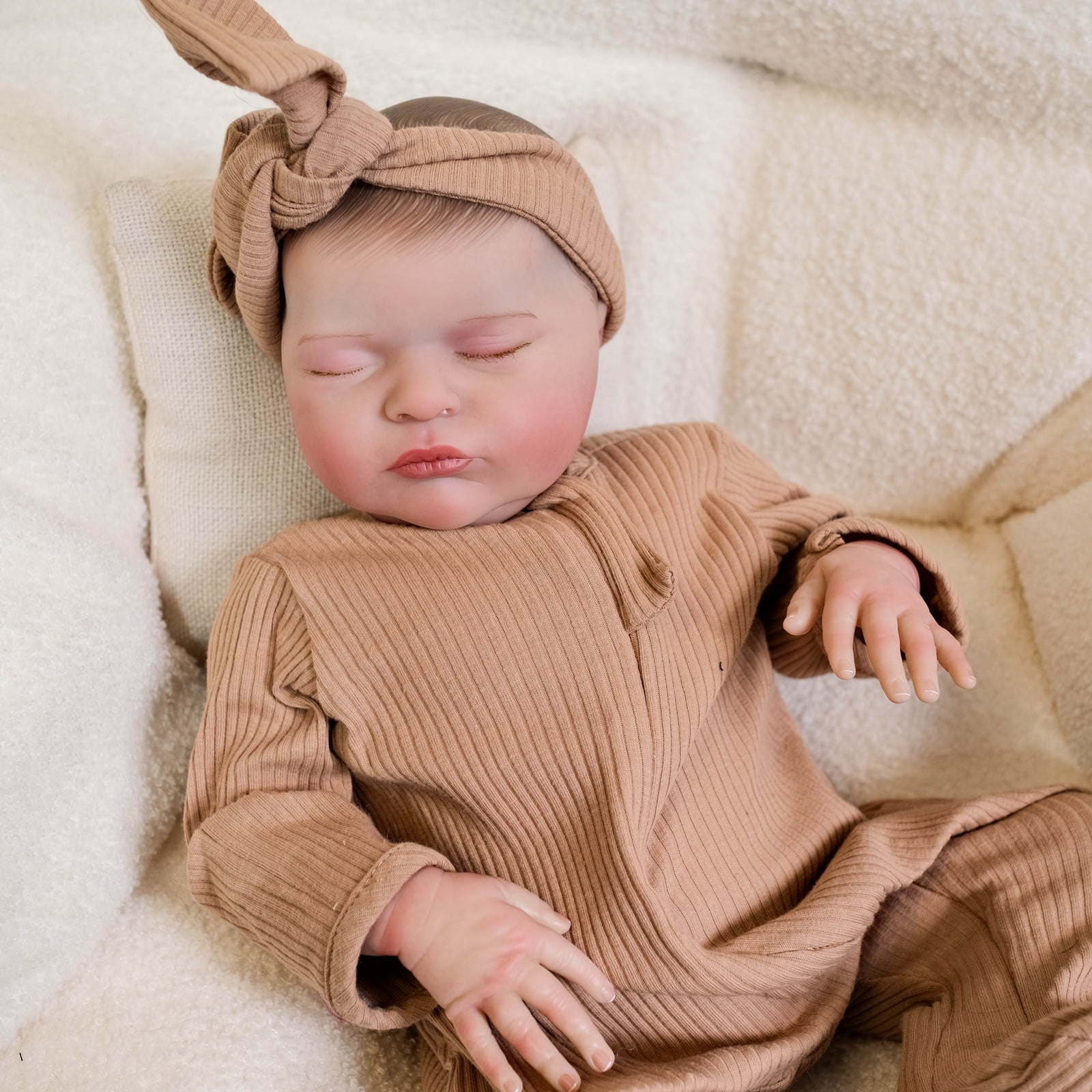 Reborn Baby Dolls 19" Soft Cloth Body Realistic Doll Reborn Doll for Kids Real Life Baby Dolls Perfect for Kids Ages 3+, Playtime and Collection