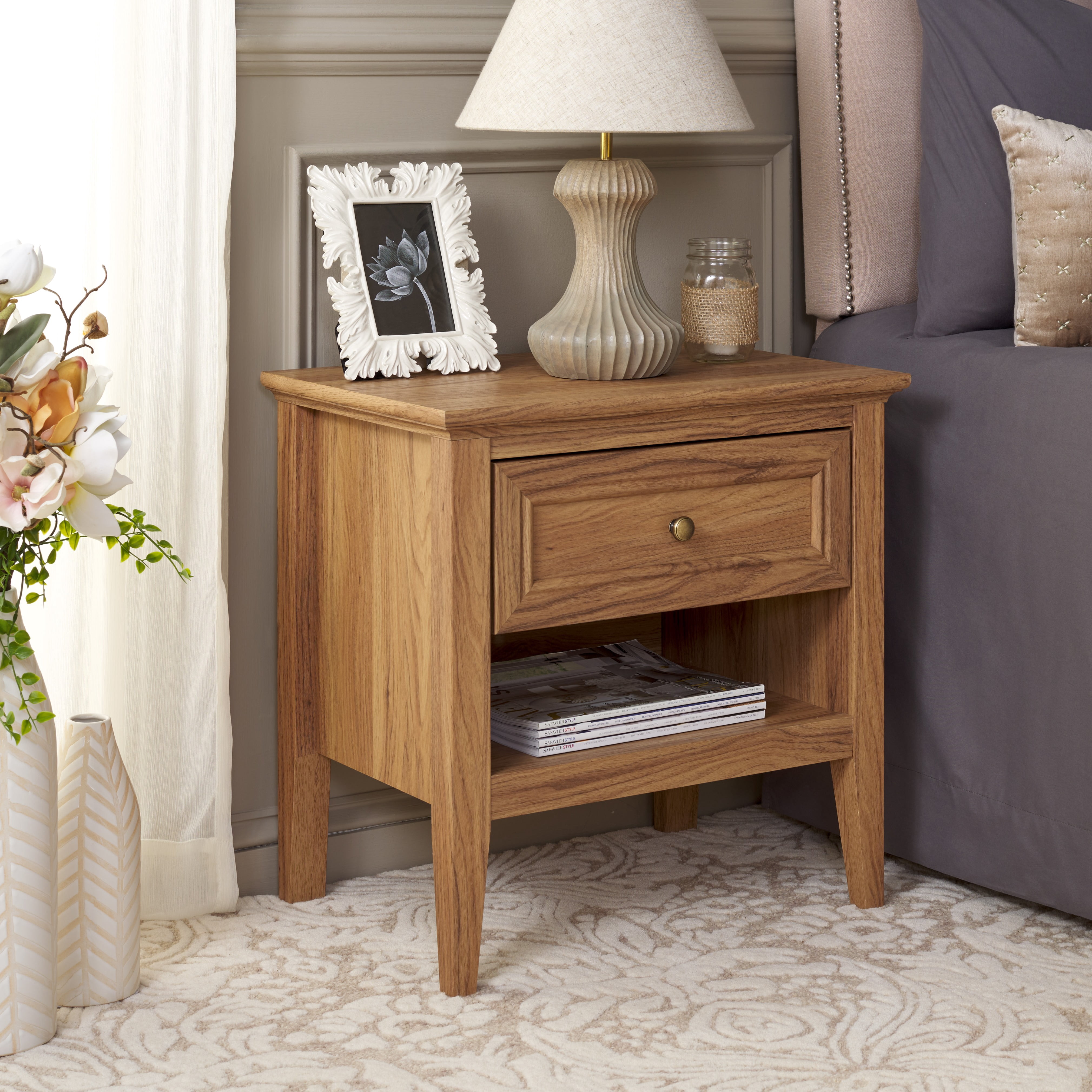 SAFAVIEH Sondra Traditional 2 Drawer Nightstand,Oak/Gold