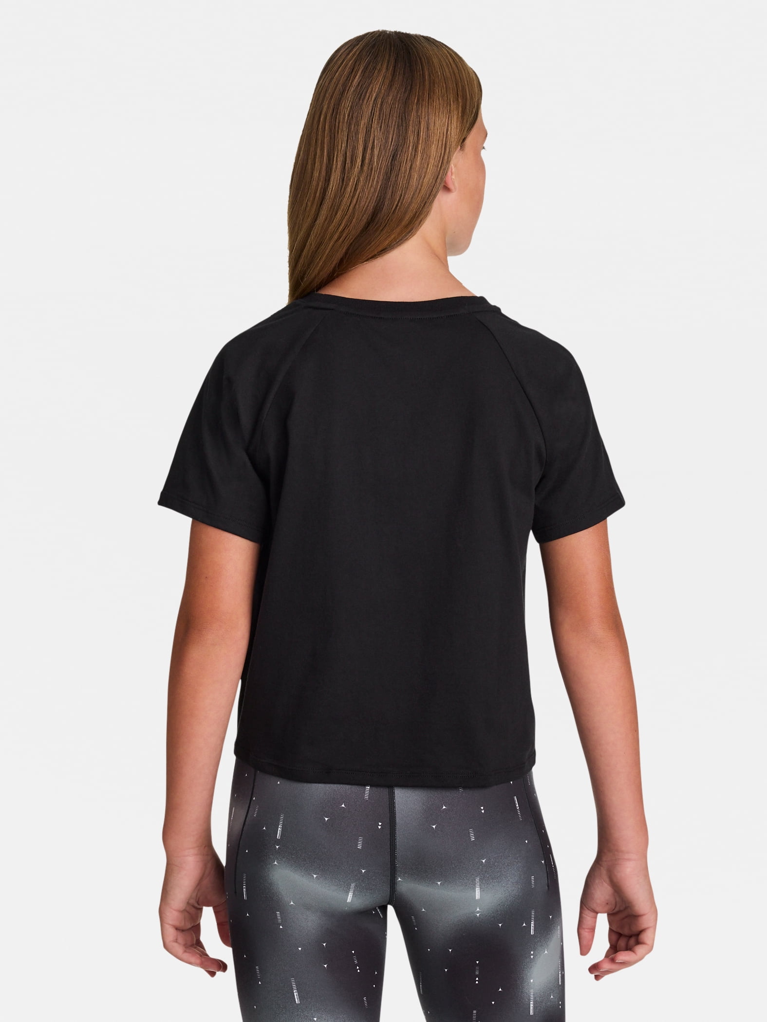 Reebok Girl’s Athletic Boxy Short Sleeve Graphic T-Shirt, Sizes 4-18