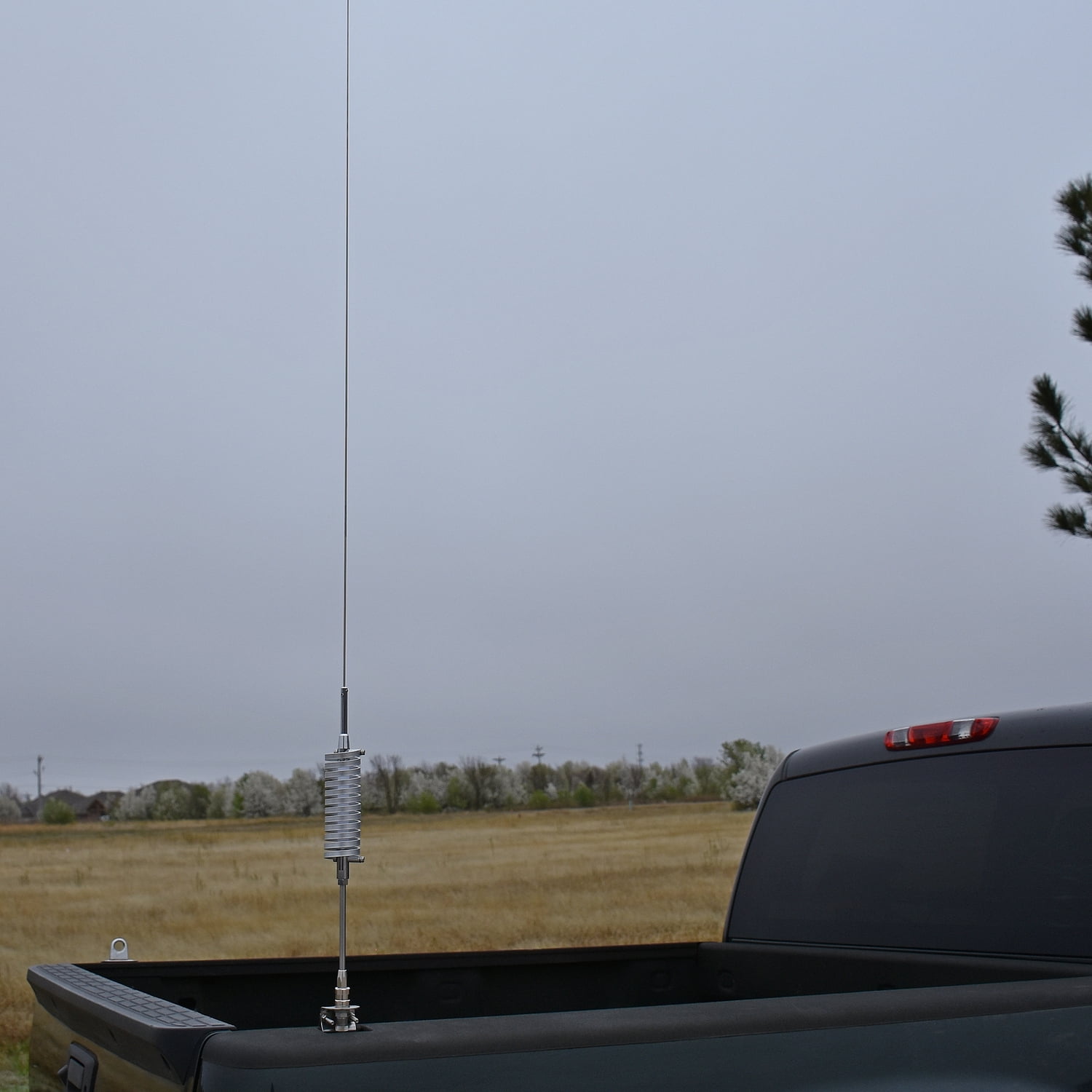 Browning 15,000-Watt High-Performance 25 MHz to 30 MHz Broad-Band Flat-Coil CB Antenna, 63 Inches Tall