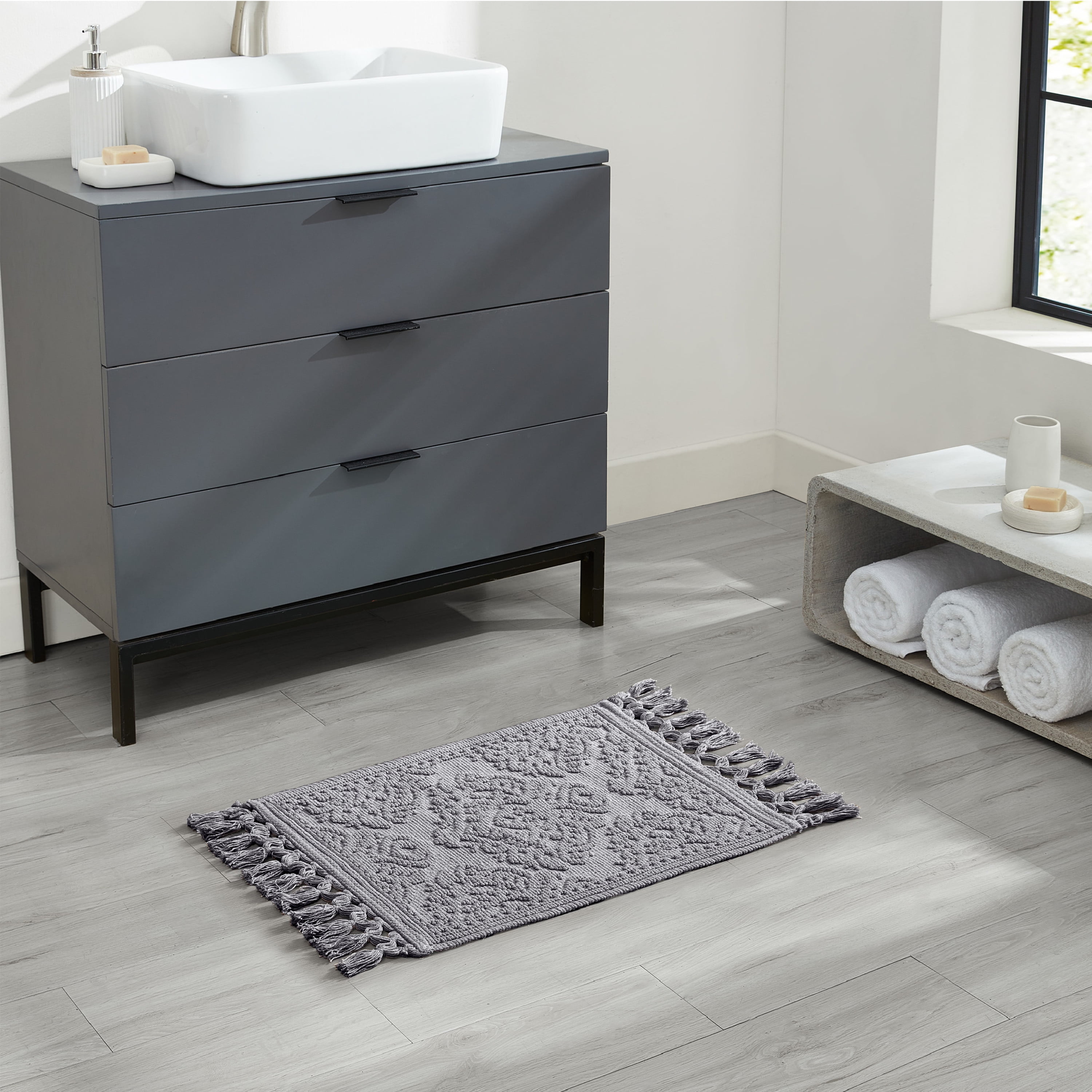 Jean Pierre Ricardo Cotton Fringe 17 x 31 in. Bath Rug, Dark Grey