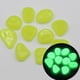 thumbnail image 3 of Piedras de jardín que brillan en la oscuridad, luminosas y brillantes para interiores y exteriores. amarillo brillante, 3 of 9