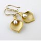 thumbnail image 4 of Europa y los Estados Unidos fresca y elegante nueva moda personalizada flor de herradura Flor Flor Flor moda temperamento pendientes de mujer, 4 of 6