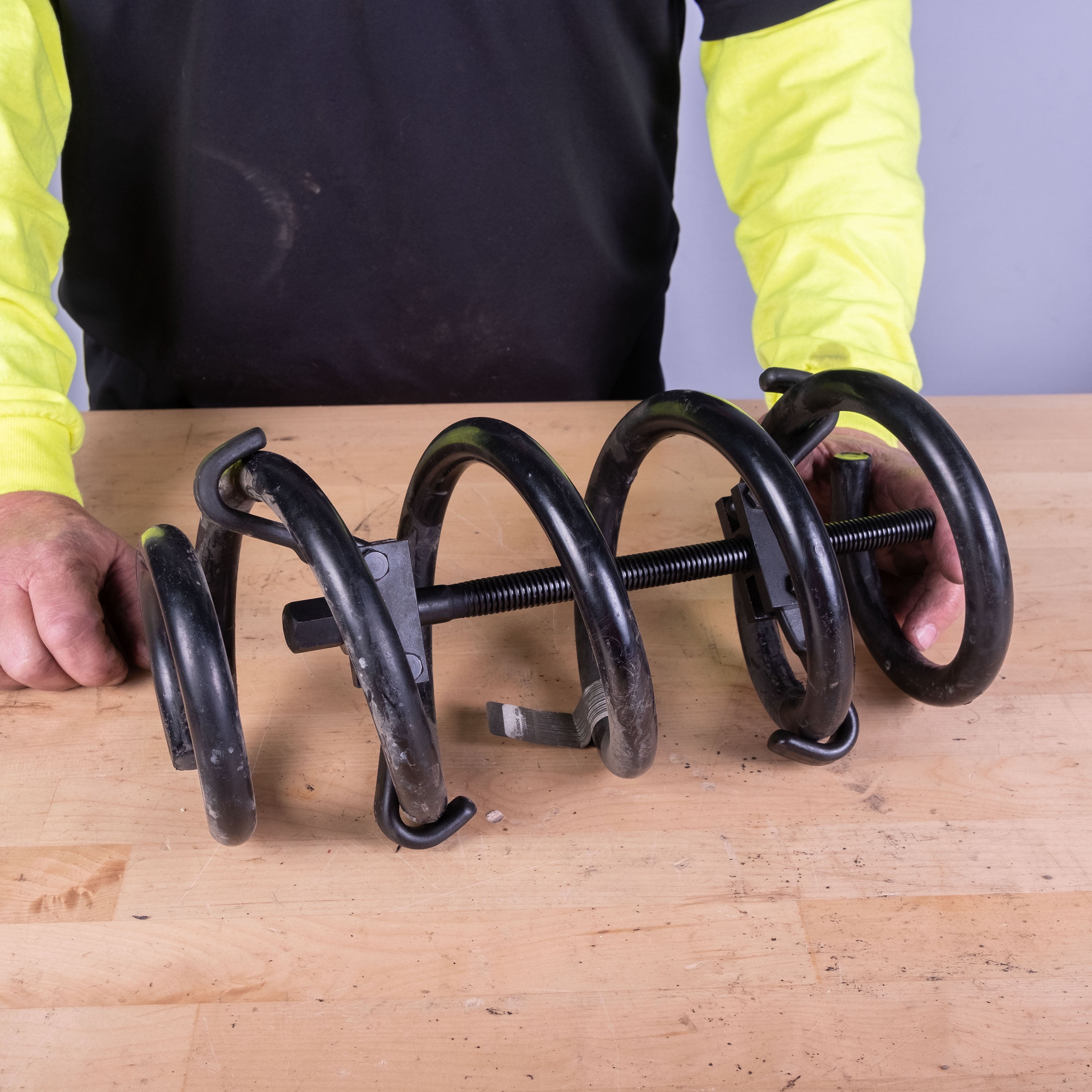 OEMTools Coil Spring Compressor Set