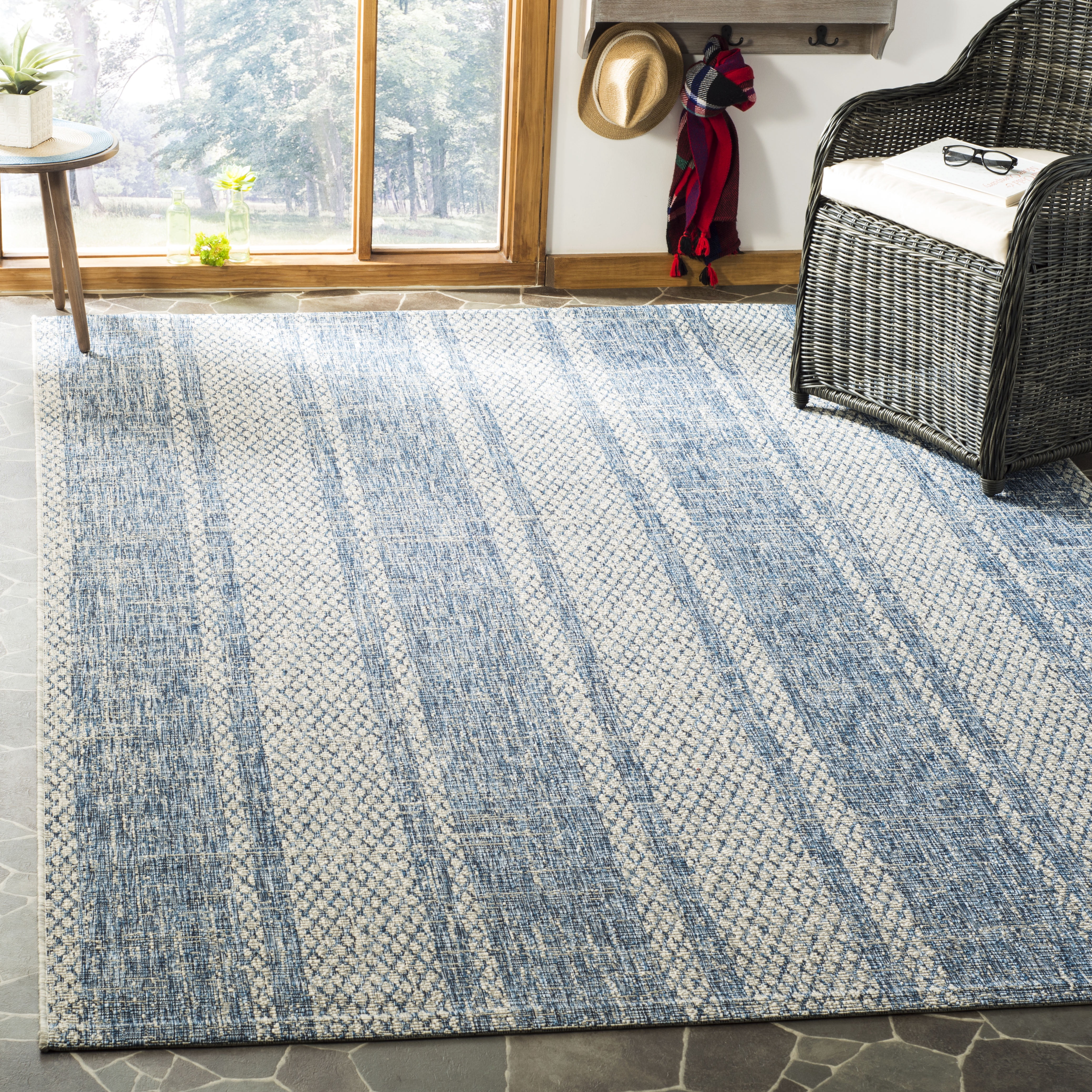 SAFAVIEH Courtyard Robert Striped Indoor/Outdoor Area Rug, 8' x 11', Light Grey/Blue