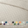 thumbnail image 4 of Exclusivo Mezcla Queen Quilt Bedding Set, Lightweight Soft Brich Beige Queen Bedspreads Coverlets with Geometric Stitched Pattern, 4 of 8