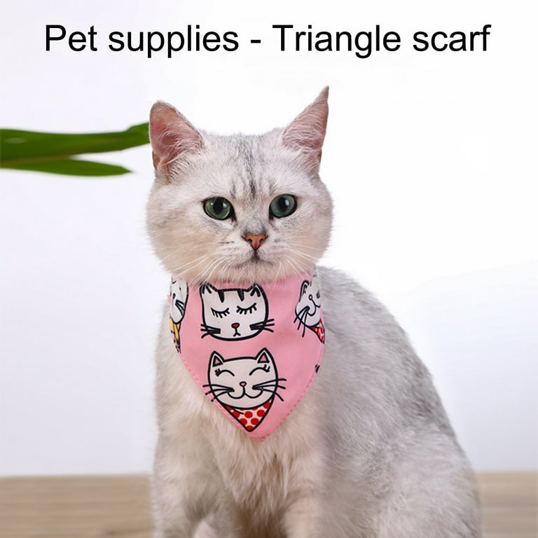 Pet cartoon print triangle scarf Pet cartoon print triangle scarf