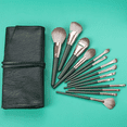 thumbnail image 4 of Juego de brochas de maquillaje Green Cloud, 14 piezas, con bolsa de cuero de nailon, 4 of 5