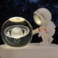 thumbnail image 4 of Luz , Luz con Bola de Cristal de Paseo Estrellado del Astronauta, Enlace USB, Regalos de Vacaciones y Aniversario, Adornos Creativos, 4 of 5
