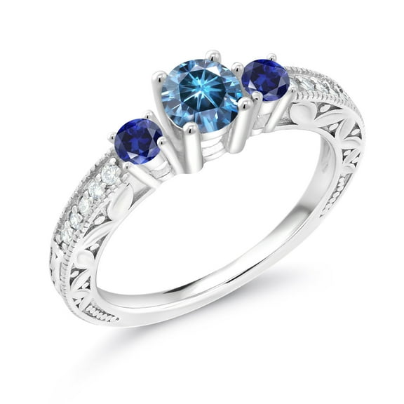 Gem Stone King 925 Sterling Silver 3-Stone Ring Round Persian Blue Moissanite and Created Sapphire Blue (0.91 Cttw, Size 7)