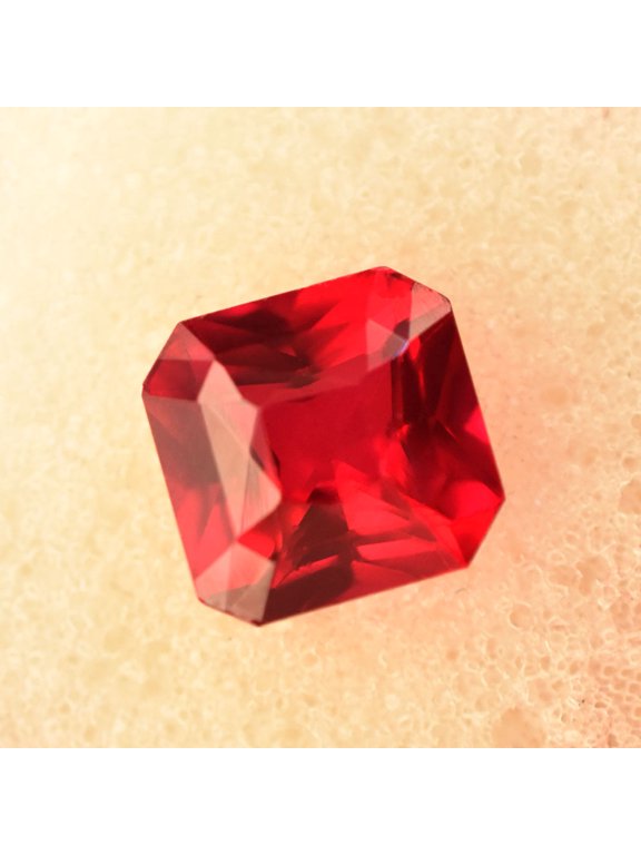 Gemsgrowth Natural Red Ruby Loose Gemstone, 6 Carat, Square Cut, Certified, for Jewelry Making, Pendant, Ring, Necklace, Engagement