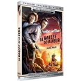 thumbnail image 1 of Pursued [ NON-USA FORMAT, PAL, Reg.2 Import - France ], 1 of 1
