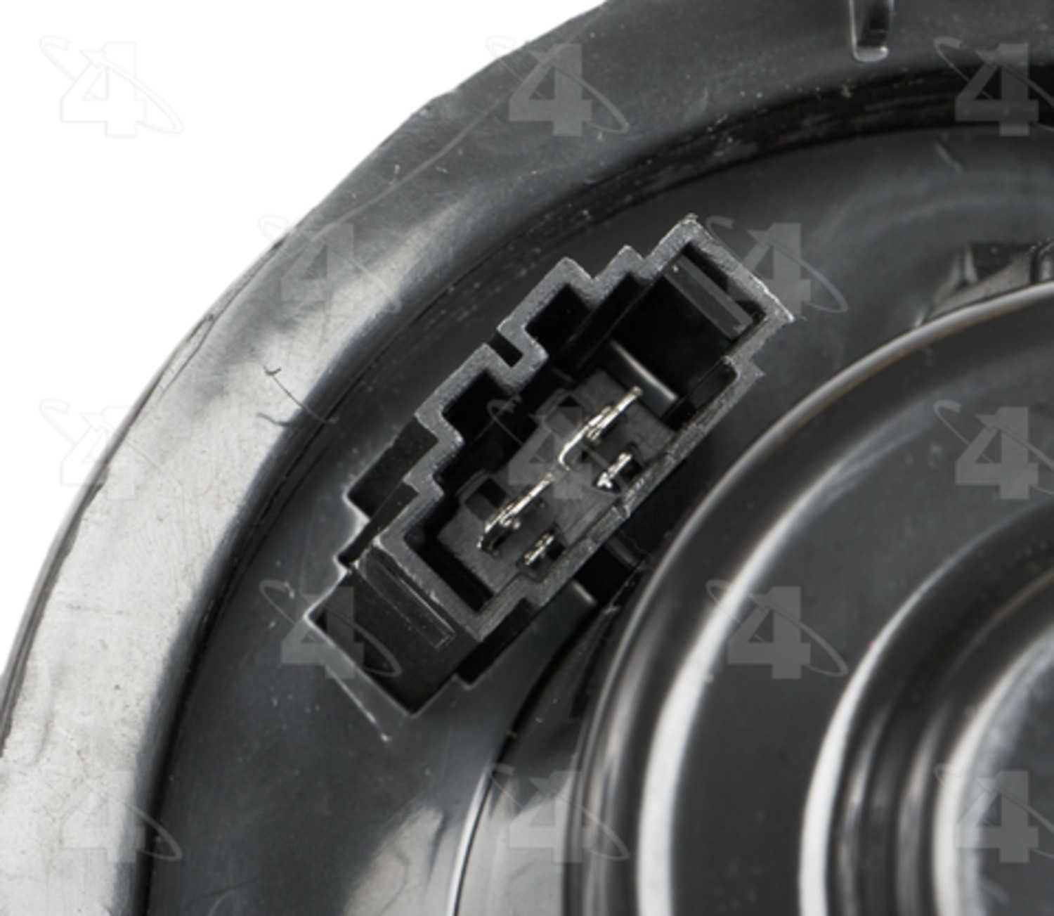 Four Seasons 75810 Flanged Vented CCW Blower Motor w/ Wheel Fits select: 2000-2004 VOLKSWAGEN JETTA, 1998-2010 VOLKSWAGEN NEW BEETLE