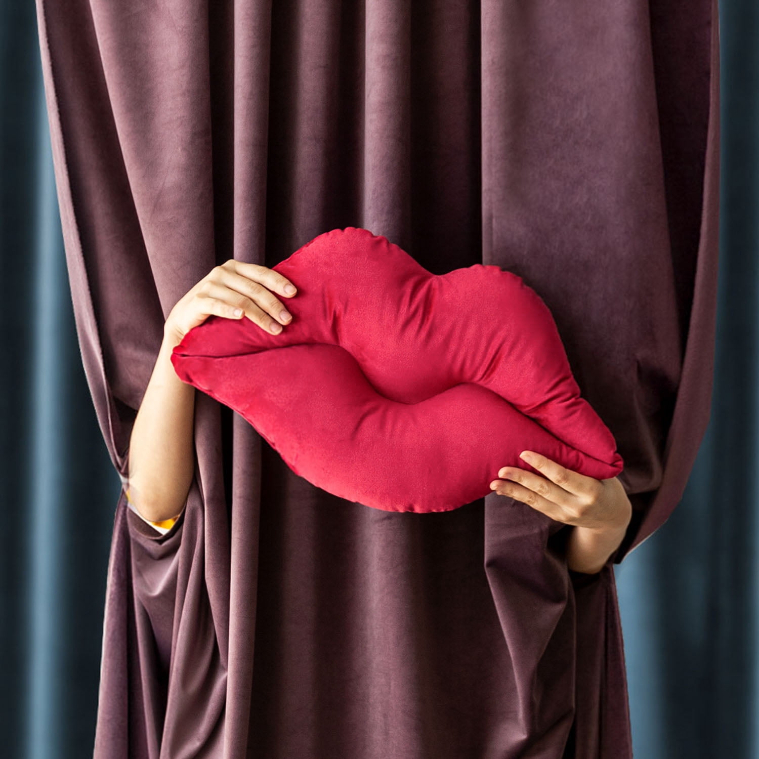 Phantoscope Lips Throw Pillows Smooth Soft Velvet Cushion with Insert Included, Decorative Lumbar Pillow for Couch Bed Living Room, Dark Red, 24 x 12 Inches