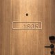 thumbnail image 4 of FOMIYES De Casa Dorado Autoadhesivo Para Puerta Oficina Sin Tornillos Instalación Rápida, 4 of 8