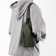 thumbnail image 4 of Bolsa de cuero para moto ZJT250125684 | Bolso bandolera multifuncional para hombre | Nailon resistente al desgarro, múltiples compartimentos, correas ajustables acolchadas | Ideal para cicli, 4 of 5