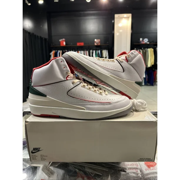 Ni - ke Size 13 - Air Jordan 2 Retro Origins Italy White Fire Red Sail DR8884-101