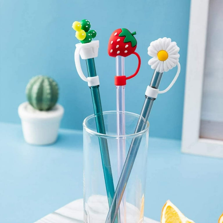 ANEIMIAH 5 Pcs Silicone Straw Tip Covers, Splash Proof Christmas Stitch  Theme Reusable for 6-8 mm Straws Stich Straw Toppers for Tumblers Drinking