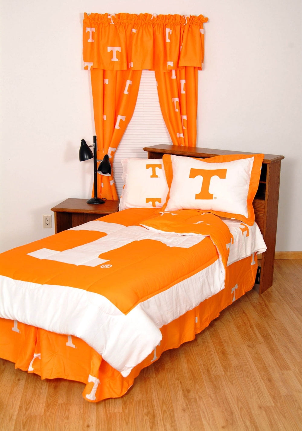 Tennessee Volunteers 100% Cotton, 84" x 15" Curtain Valance, 1 Panel