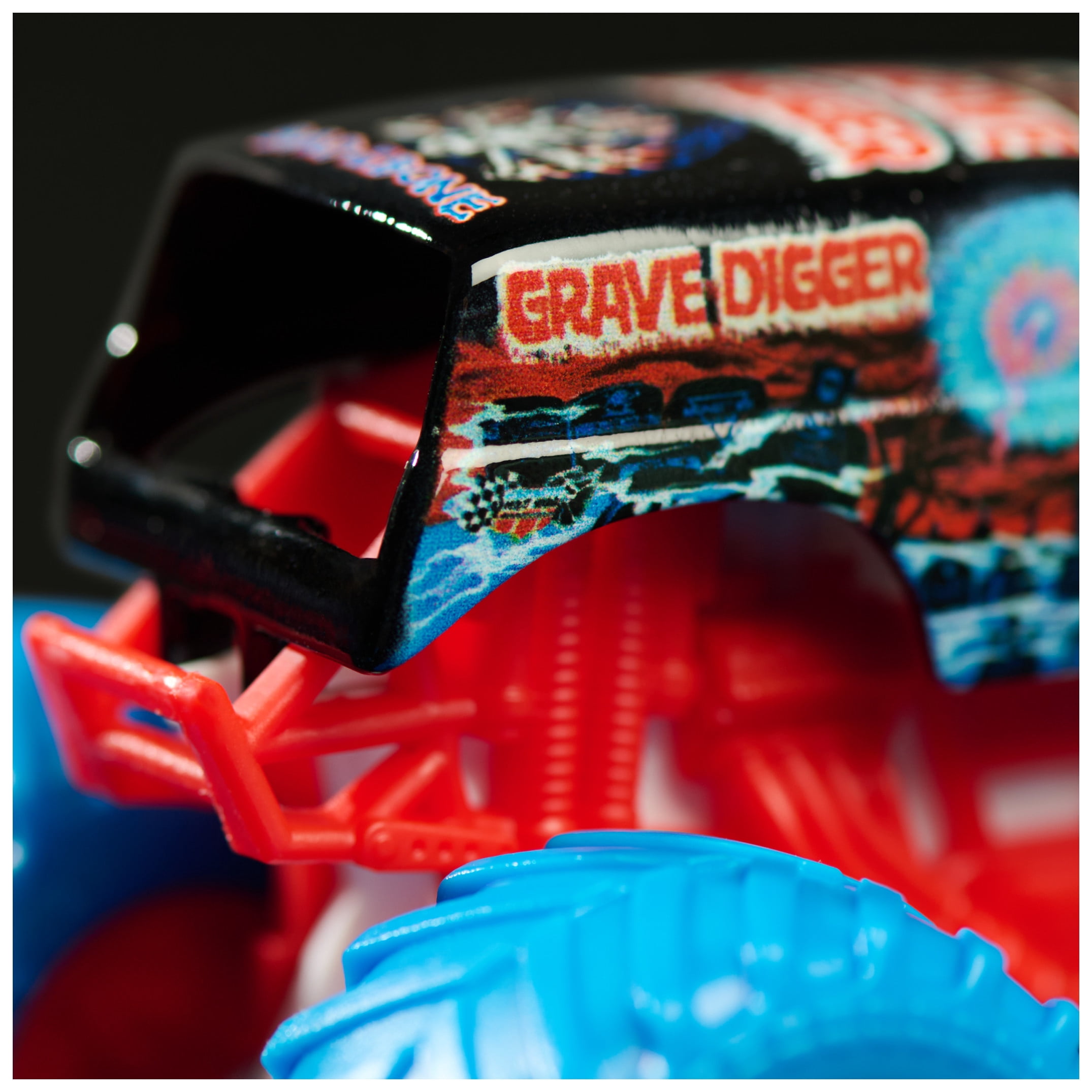 Monster Jam, Grave Digger Vs. Digatron Die-Cast 1:64 Scale Monster Trucks, Boys and Girls Ages 3 and up