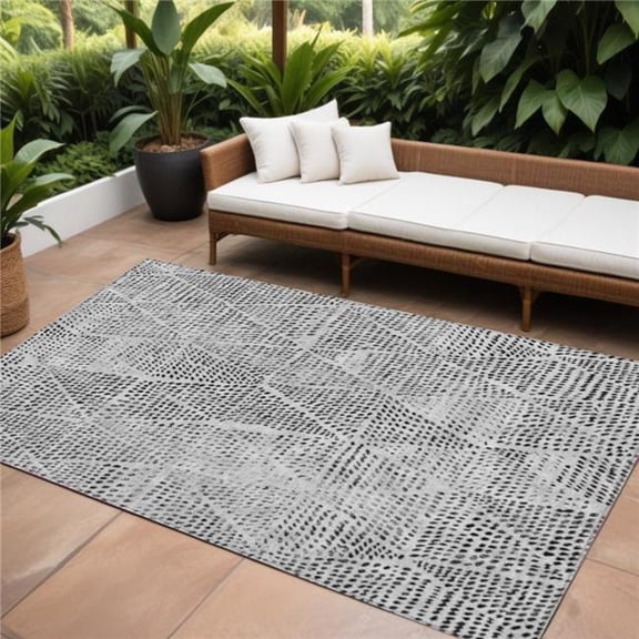 HomeRoots 577574 8 x 10 ft. Geometric Washable Indoor & Outdoor Rectangle Area Rug, Pewter, Charcoal & Ivory