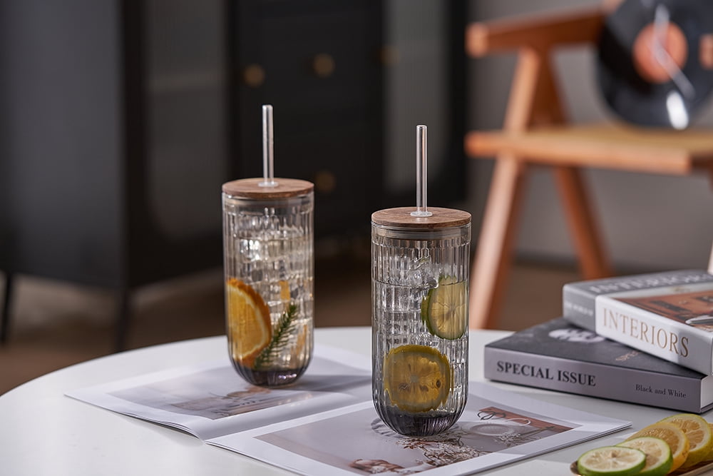 Better Homes & Gardens 20 oz Ribbed Smoke Glass Sipper with Acacia Wood Lid and Borosilicate Glass Straw