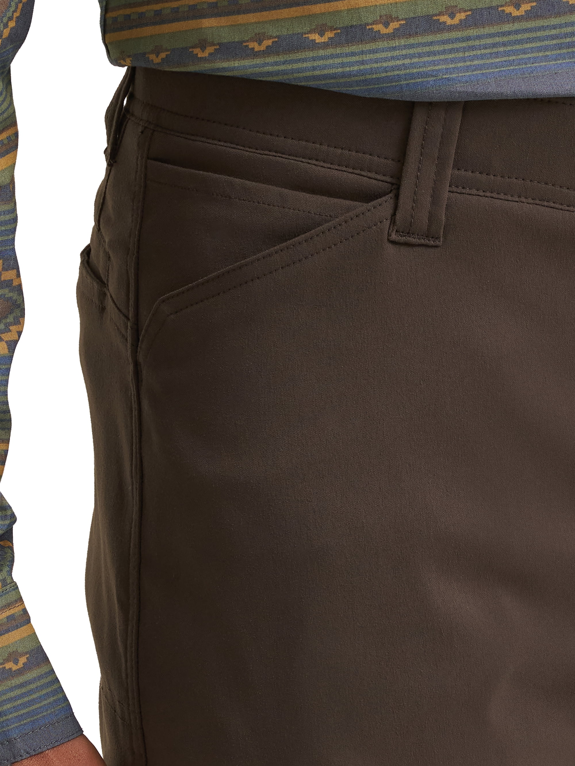 Wrangler ® Men’s Outdoor All Terrain Cargo Pant with UPF 50+ Protection