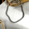 thumbnail image 2 of Collar de cadena curva para hombre - Joyería elegante con eslabones entrelazados, 2 of 6