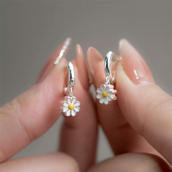 EOEMY Cute 925 Silver Plated Flower Daisy Hoop Earrings Women Party Fashion Gift
