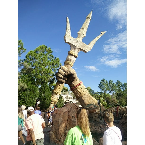 Trident Orlando Neptune Poseidon Giclee Print Art On Rolled Canvas 24x30 Bright Colors And Vivid Imagery Fits Perfectly In Many Attractive Frames Walmart Com Walmart Com