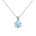 thumbnail image 3 of Xihbxyly Collar Luminoso con Colgante de Cristal y Flores Huecas para Mujer, 3 of 5