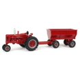 thumbnail image 1 of Tractor Case IH Farmall 400 a escala 1/64 de metal fundido con vagón, 1 of 6