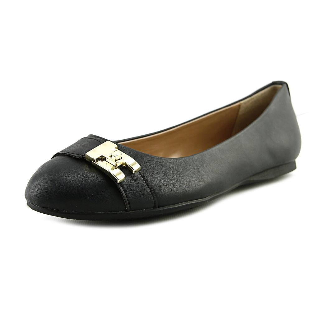Tommy Hilfiger - Tommy Hilfiger Womens CATYAN 2 Closed Toe Ballet Flats ...