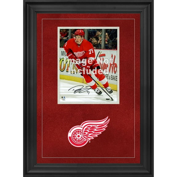 Detroit Red Wings Deluxe 8" x 10" Vertical Photograph Frame with Team Logo
