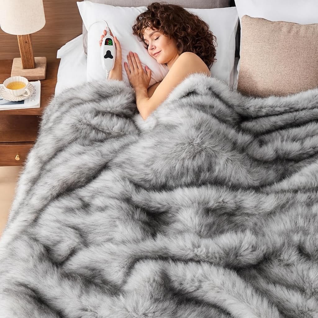 PMONPA Electric Heated Blanket, 61"×81" Faux Fur Heated Blanket for Adult, Fast Heating with 4 Hours Auto Shut Off Timer, Black & White