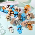 thumbnail image 2 of Souvenirs para fiesta HyDren - 120 llaveros mini osito de peluche 12 cm, 2 of 7