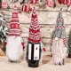 thumbnail image 5 of Xihbxyly Funda Navideña para Botellas de Vino, Diseño de Lana Tejida, Decoración de Barba Larga Sin Rostro, Estilo Europeo, Versátil para Botellas de Vino, Decoración para Fiestas, Regalo (1 Unidad), 5 of 6