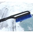 thumbnail image 4 of Rascador de hielo y cepillo para nieve OxGord 2 en 1, sin rasguños con cerdas suaves, lo mejor para removedor de escarcha y herramienta de eliminación de escobas, kit de limpieza de ventanas de parabrisas automático, accesorios de coche de invierno resistentes con mango de agarre, 4 of 6