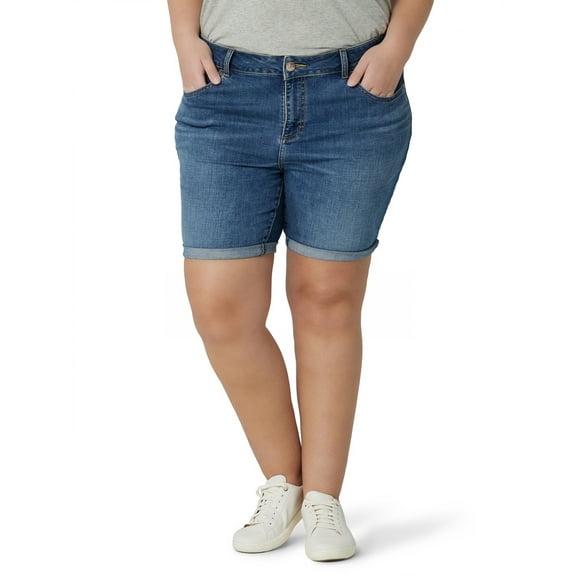 Lee Women's Plus Size Legendary Rolled Bermuda Short