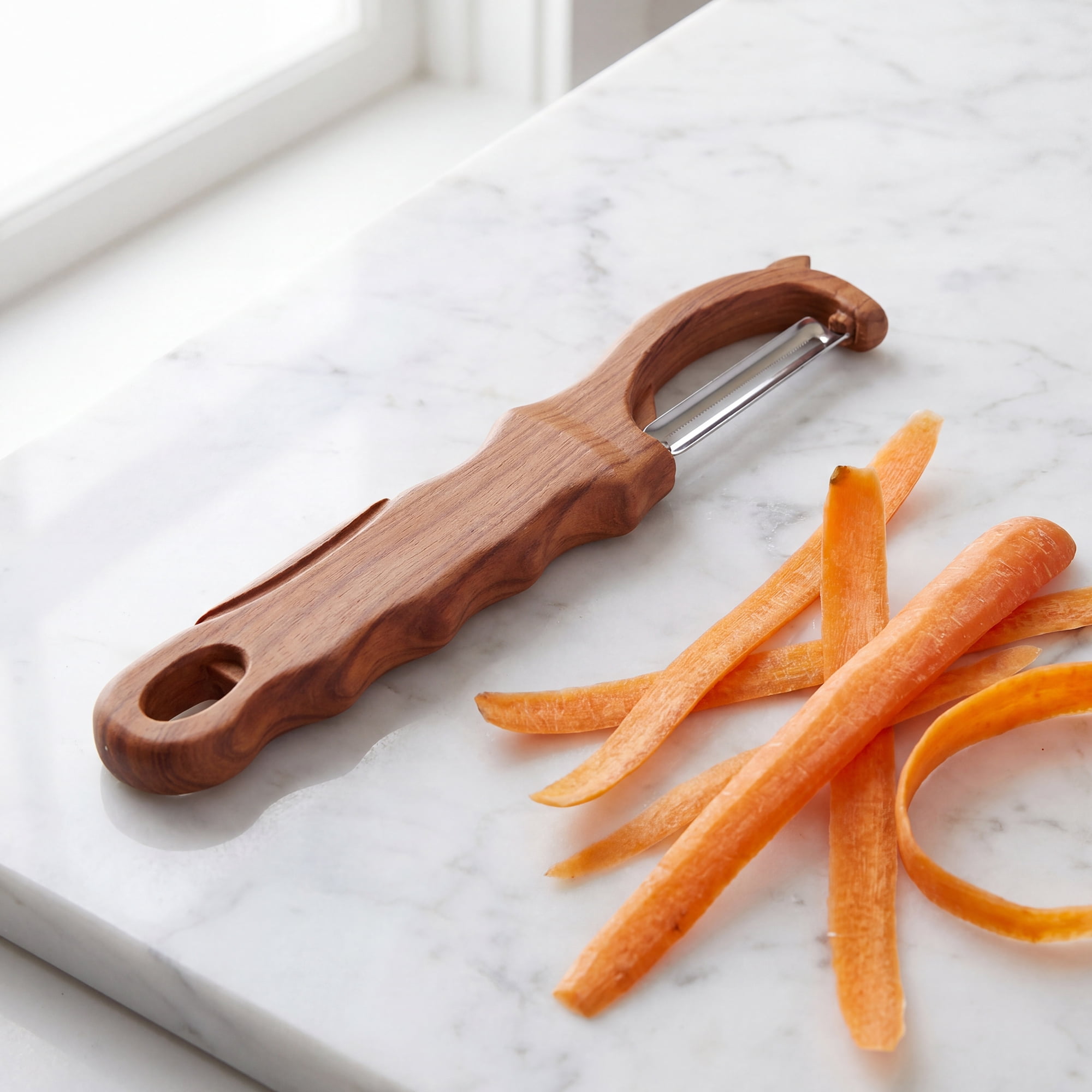 Unique Bargains Stainless Steel Lightweight Peeler with Hangable Hole Brown-2 7.1 x 1.2"
