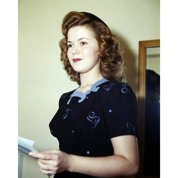 Shirley Temple 24X36 Classic Hollywood Poster Lovely Pose Age 16