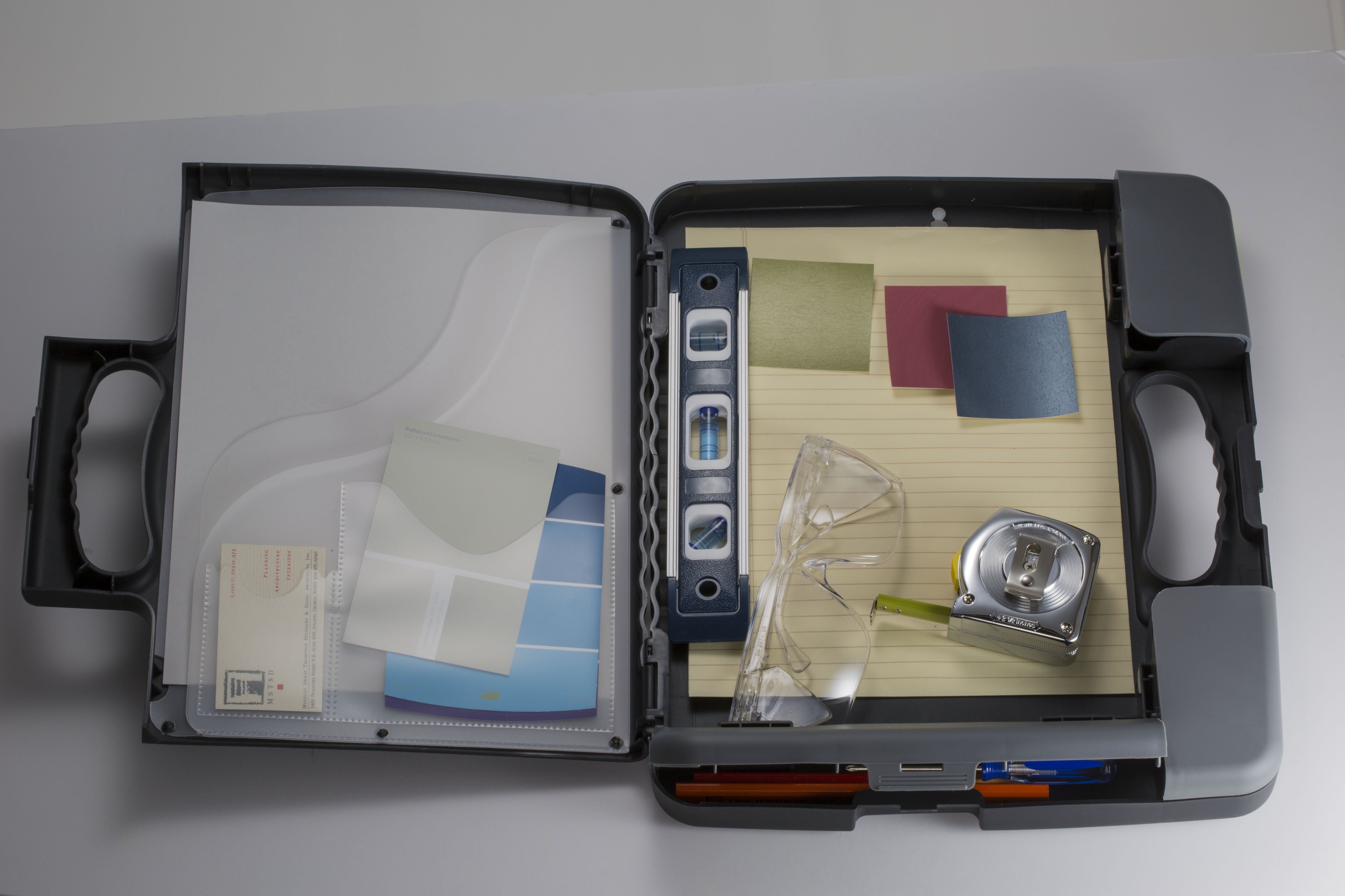 Officemate Portable Clipboard Storage Case with Calculator, Charcoal (83302)