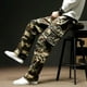 thumbnail image 2 of Pantalones de camuflaje multibolsillos de gran tamaño para hombre, pantalones cargo de camuflaje de alta calidad estilo Harajuku Emo con múltiples bolsillos y corte regular para hombre, 2 of 5