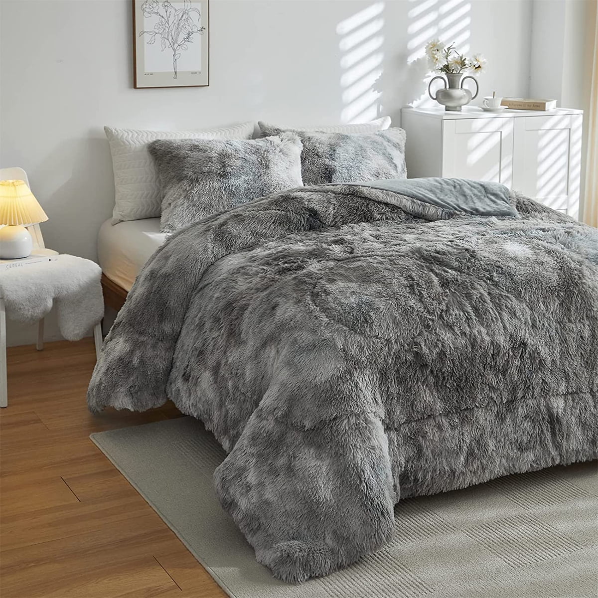 Wajade Plush Shaggy Comforter Set Fluffy Fuzzy Faux Fur Bedding Set - 3PC Microfiber Soft Warm Quilt Set(Gray White,Queen Size)